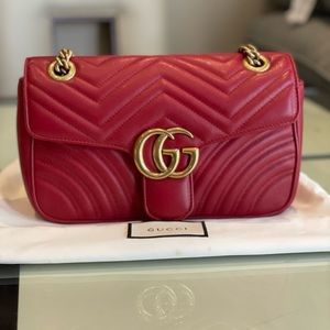 Authentic Gucci GG Marmont small matelassé shoulder bag